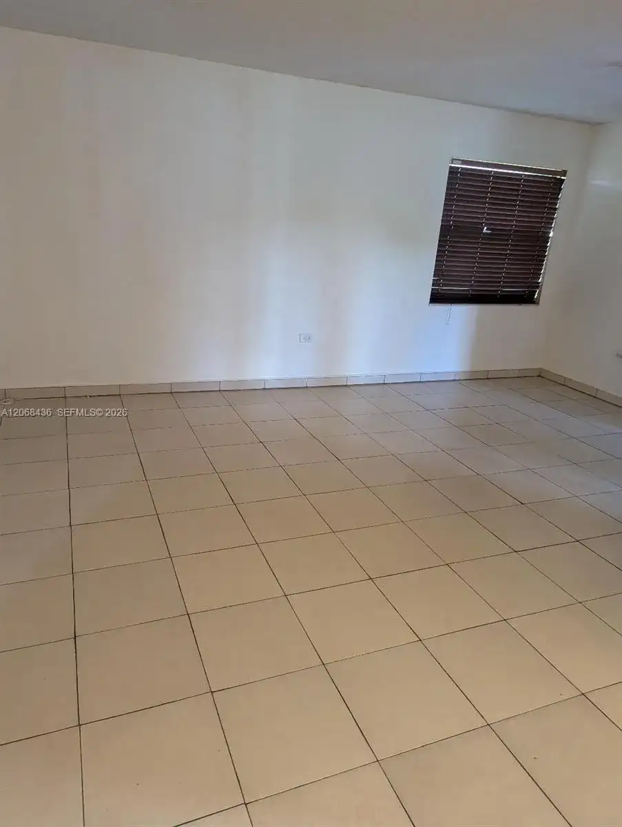 8380 S Missionwood Cir, Miramar FL 33025 photo 2