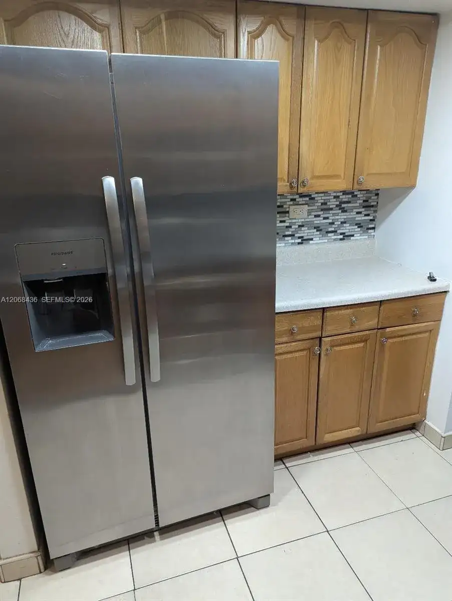 8380 S Missionwood Cir, Miramar FL 33025 photo 5
