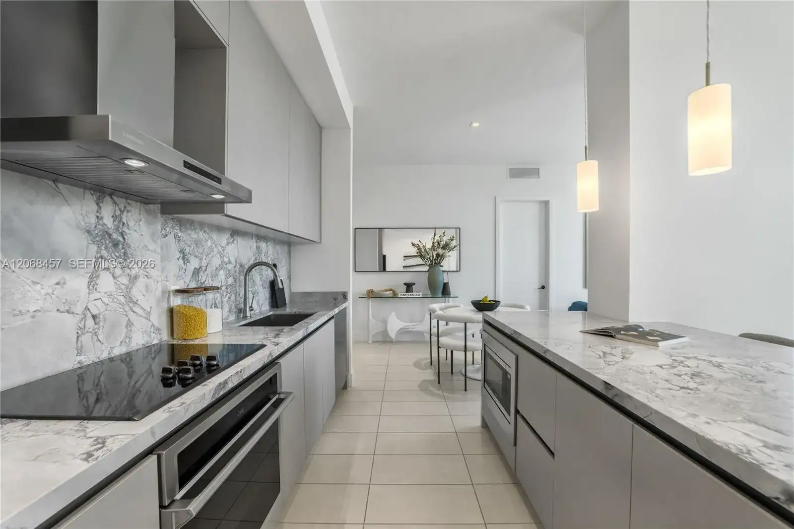 1030 15th St, Miami Beach FL 33139 photo 4