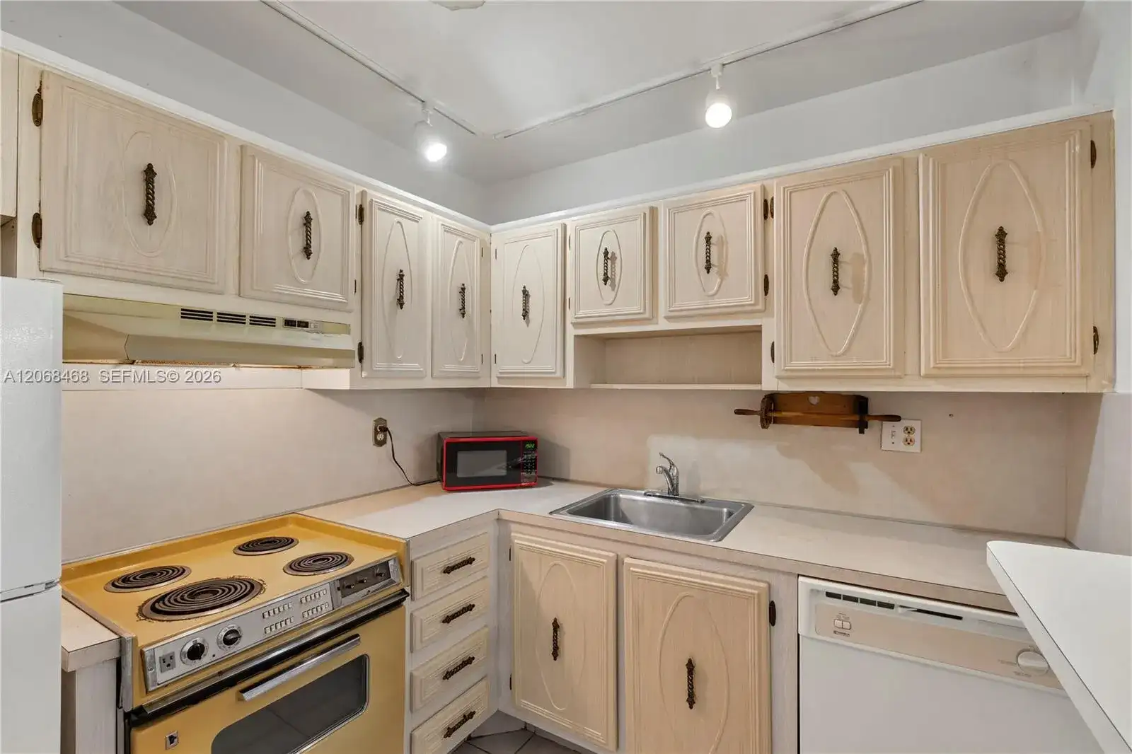 5620 SW 3rd Pl # 103, Margate FL 33068 photo 5