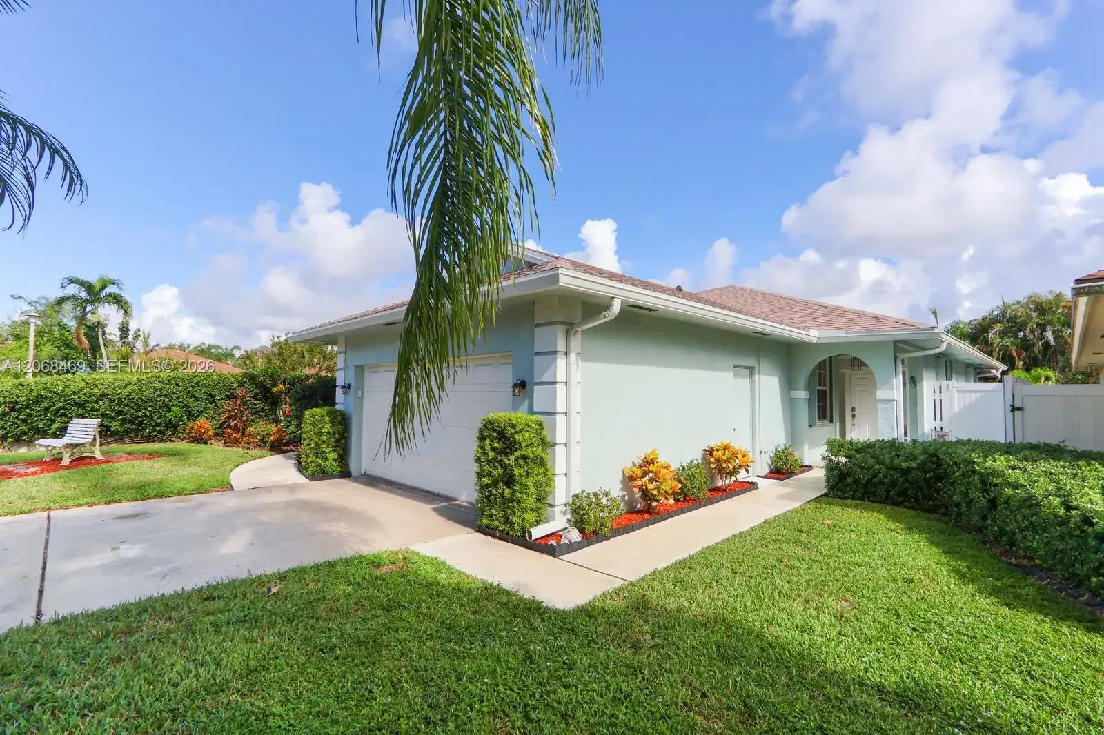 157 Sims Creek Ln, Jupiter FL 33458 photo 2
