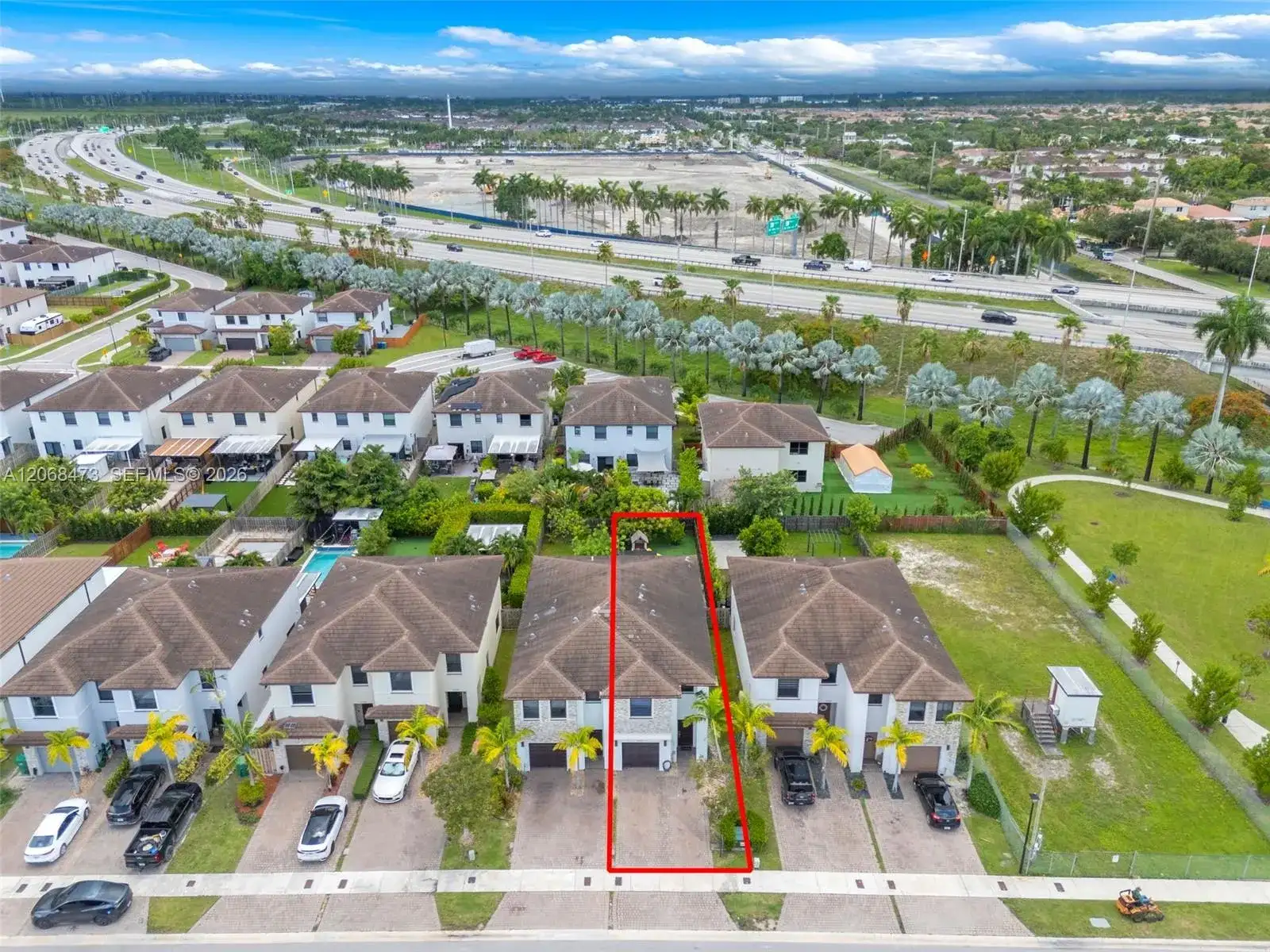 24900 SW 107th Ct, Homestead FL 33032 photo 5