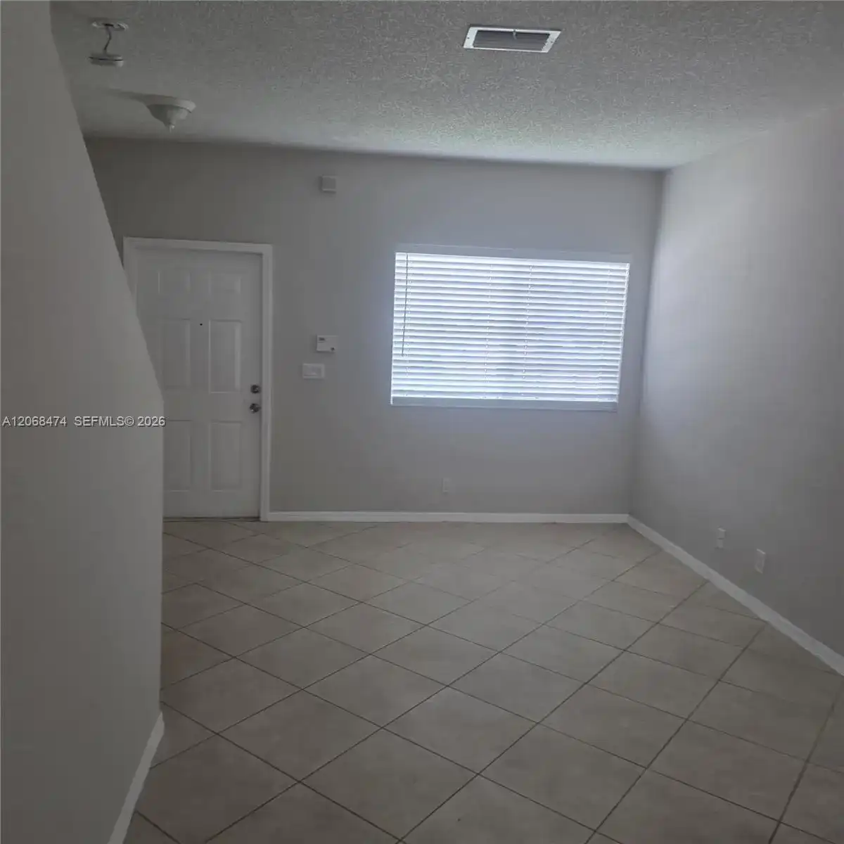 4730 Lago Vista Dr, Coconut Creek FL 33073