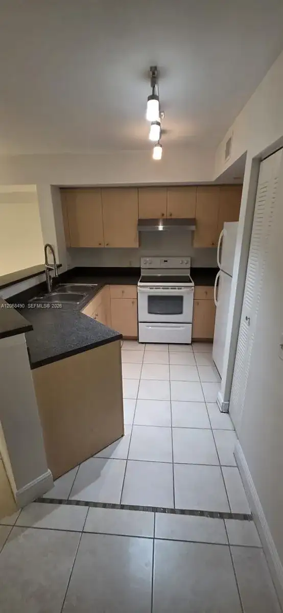 4171 San Marino Blvd # 101, West Palm Beach FL 33409 photo 2