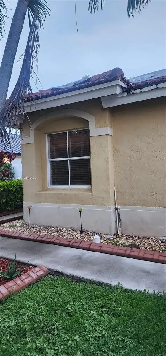 4221 SW 153rd Ave, Miramar FL 33027 photo 5