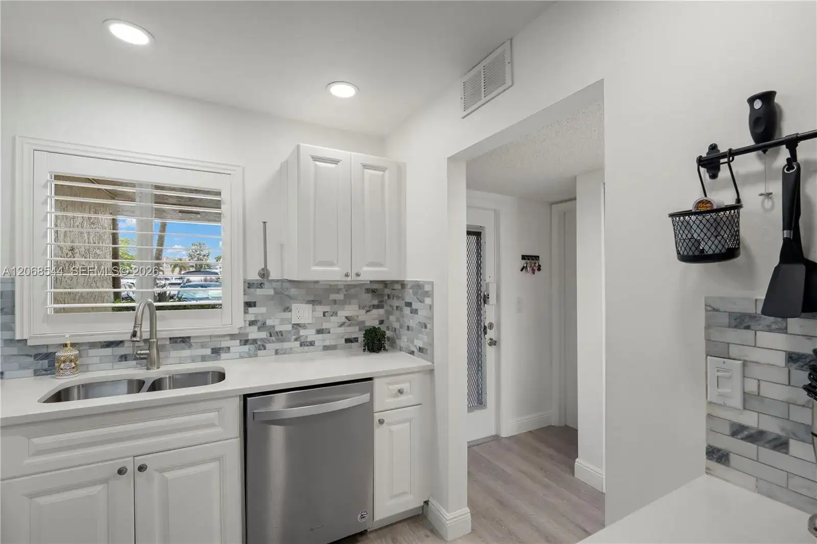 6750 Royal Palm Blvd # 107E, Margate FL 33063 photo 4