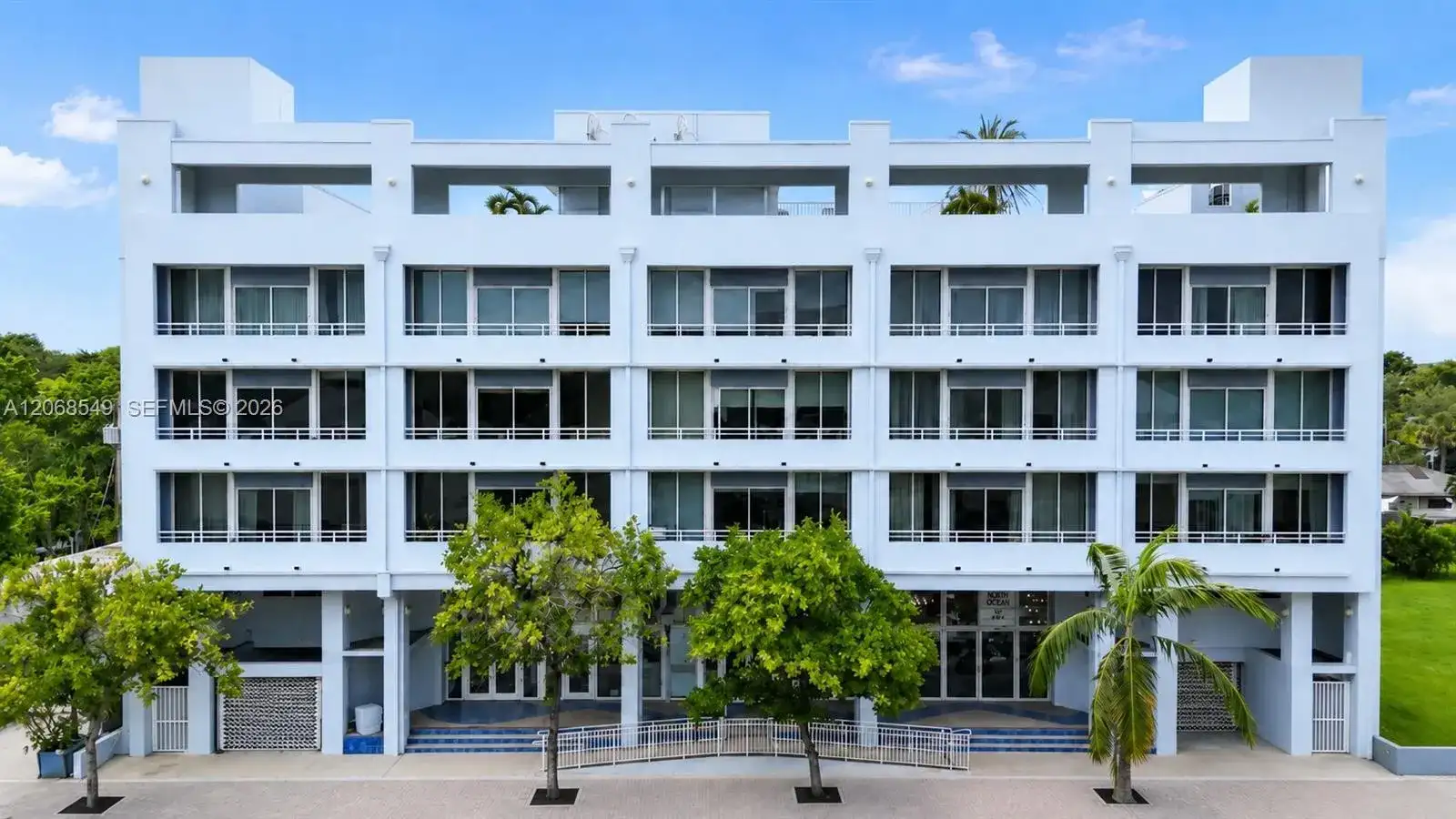 3250 Grand Ave # 406, Miami FL 33133 photo 3