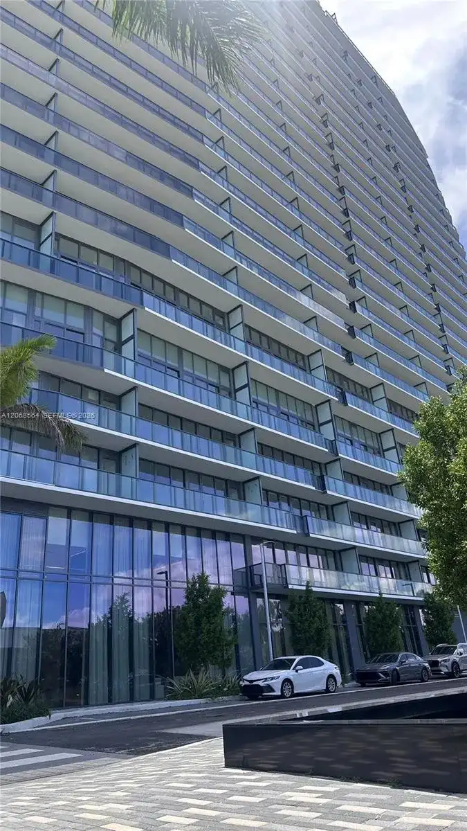 1170 E HALLANDALE BEACH # 803, Hallandale Beach FL 33009