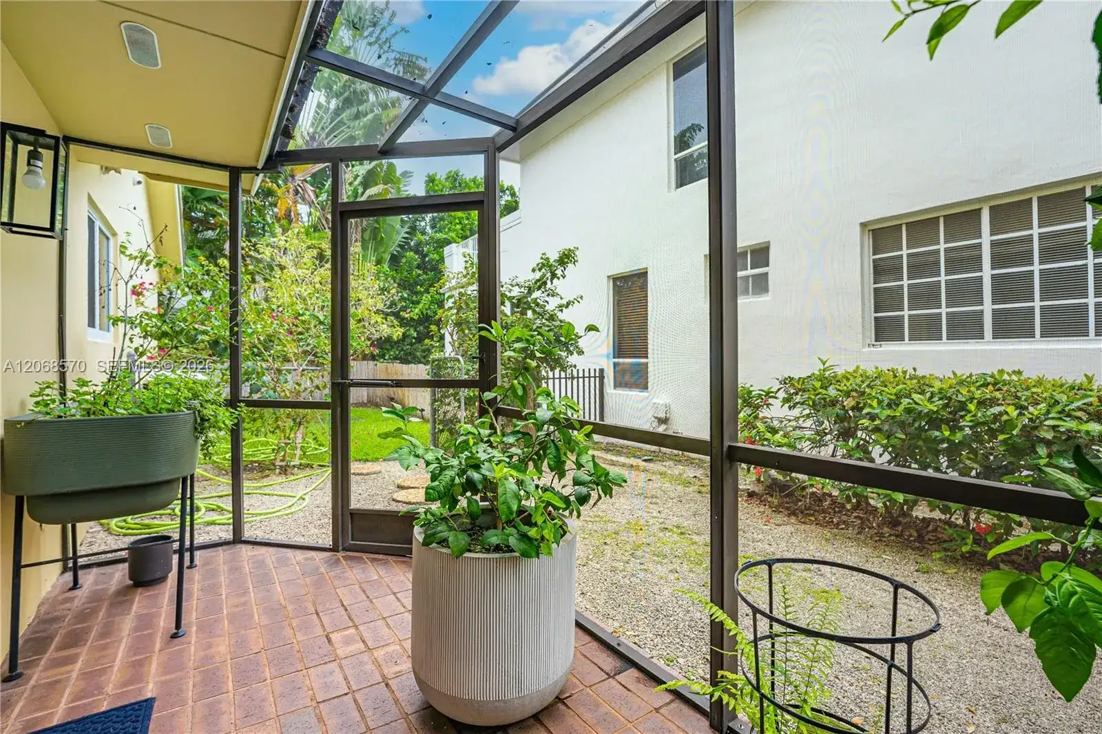 6865 Veronese St, Coral Gables FL 33146 photo 3