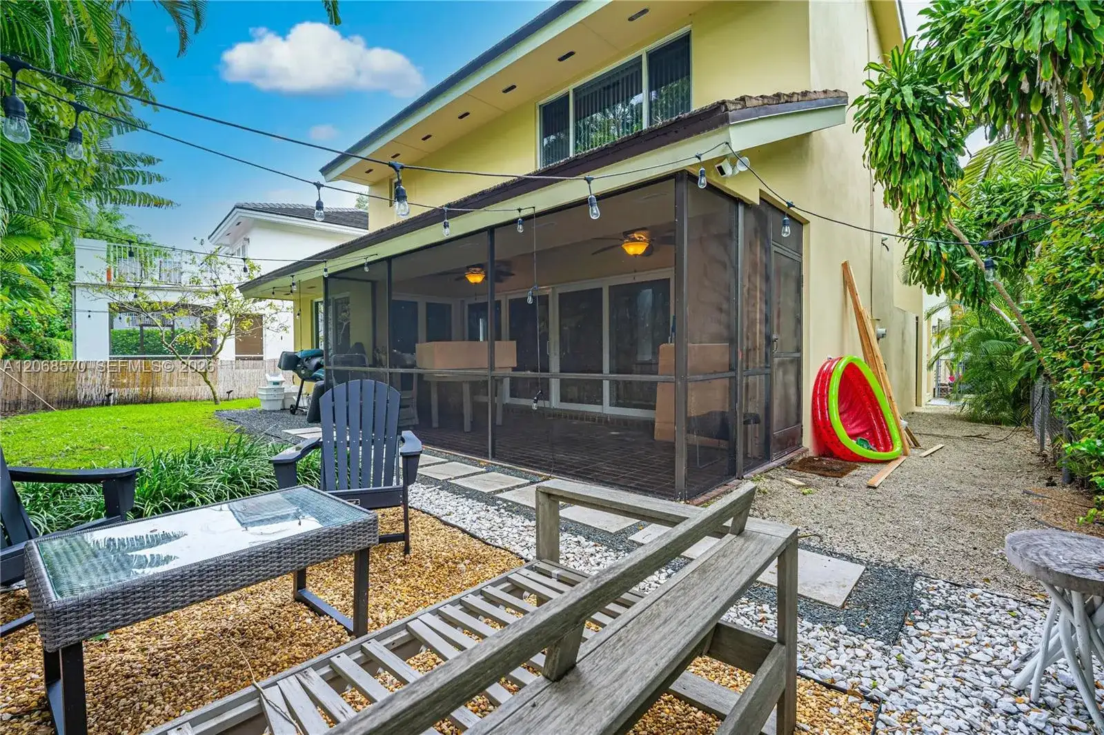 6865 Veronese St, Coral Gables FL 33146 photo 4