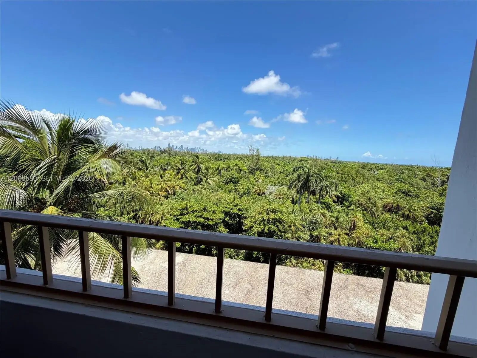 155 Ocean Lane Dr # 702, Key Biscayne FL 33149 photo 2