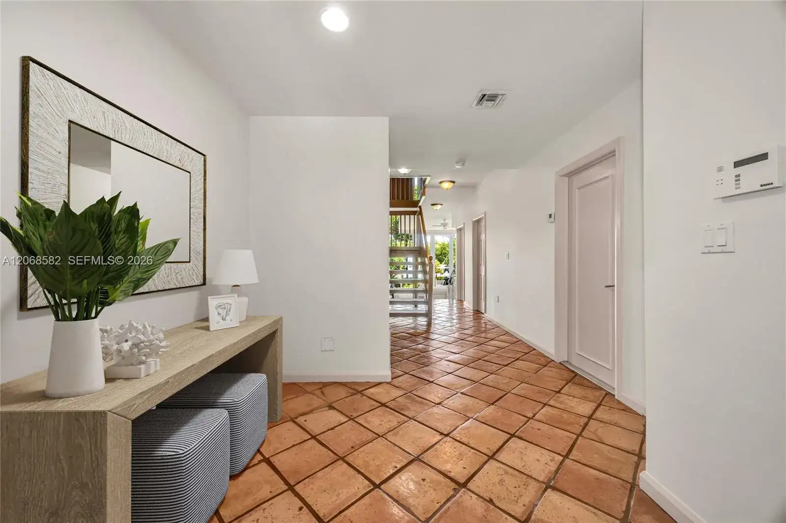 5996 Paradise Point Dr, Palmetto Bay FL 33157 photo 5