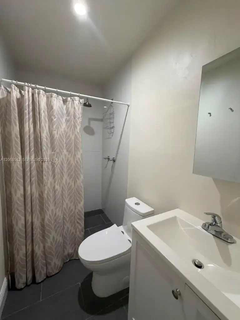 1725 SW 32nd St # 0, Fort Lauderdale FL 33315 photo 4