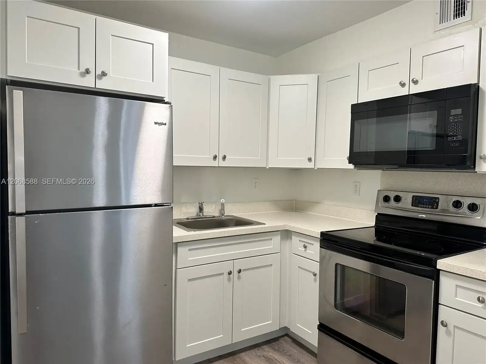 2500 Johnson St # 6, Hollywood FL 33020 photo 3