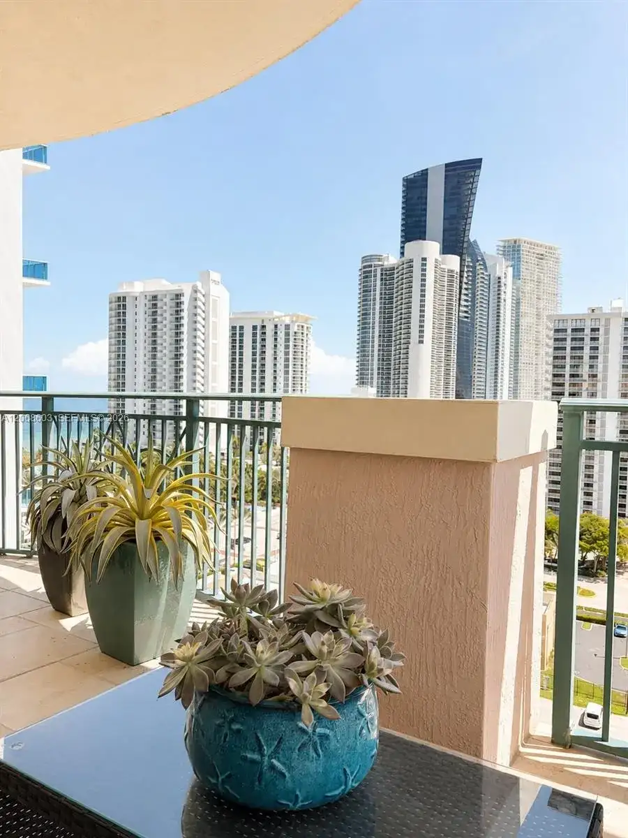 17555 SW Atlantic Blvd, Sunny Isles Beach FL 33160 photo 2