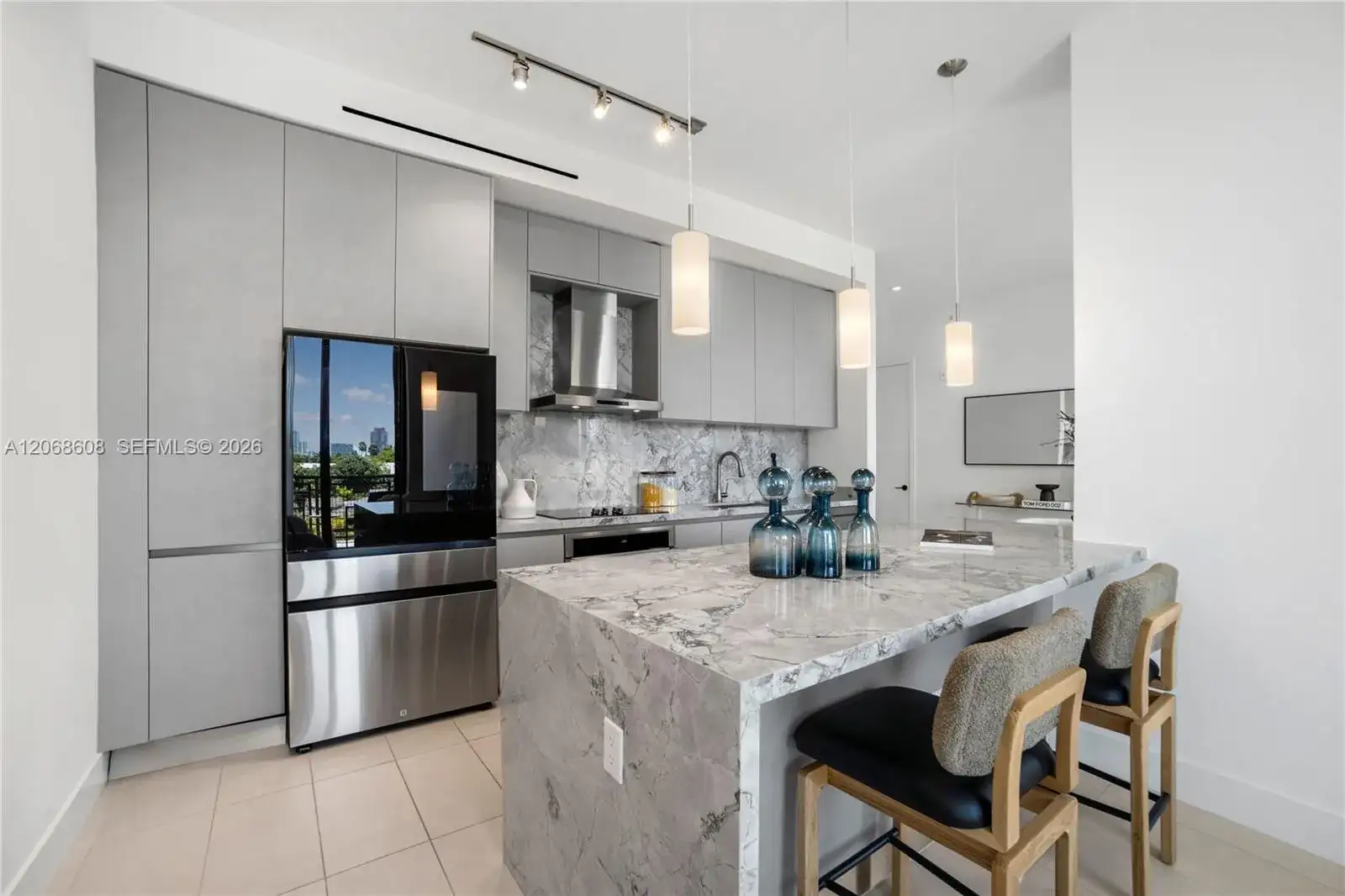 1030 15th St, Miami Beach FL 33139 photo 5