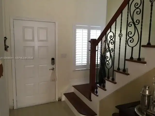 9888 NW 2nd St, Plantation FL 33324 photo 4