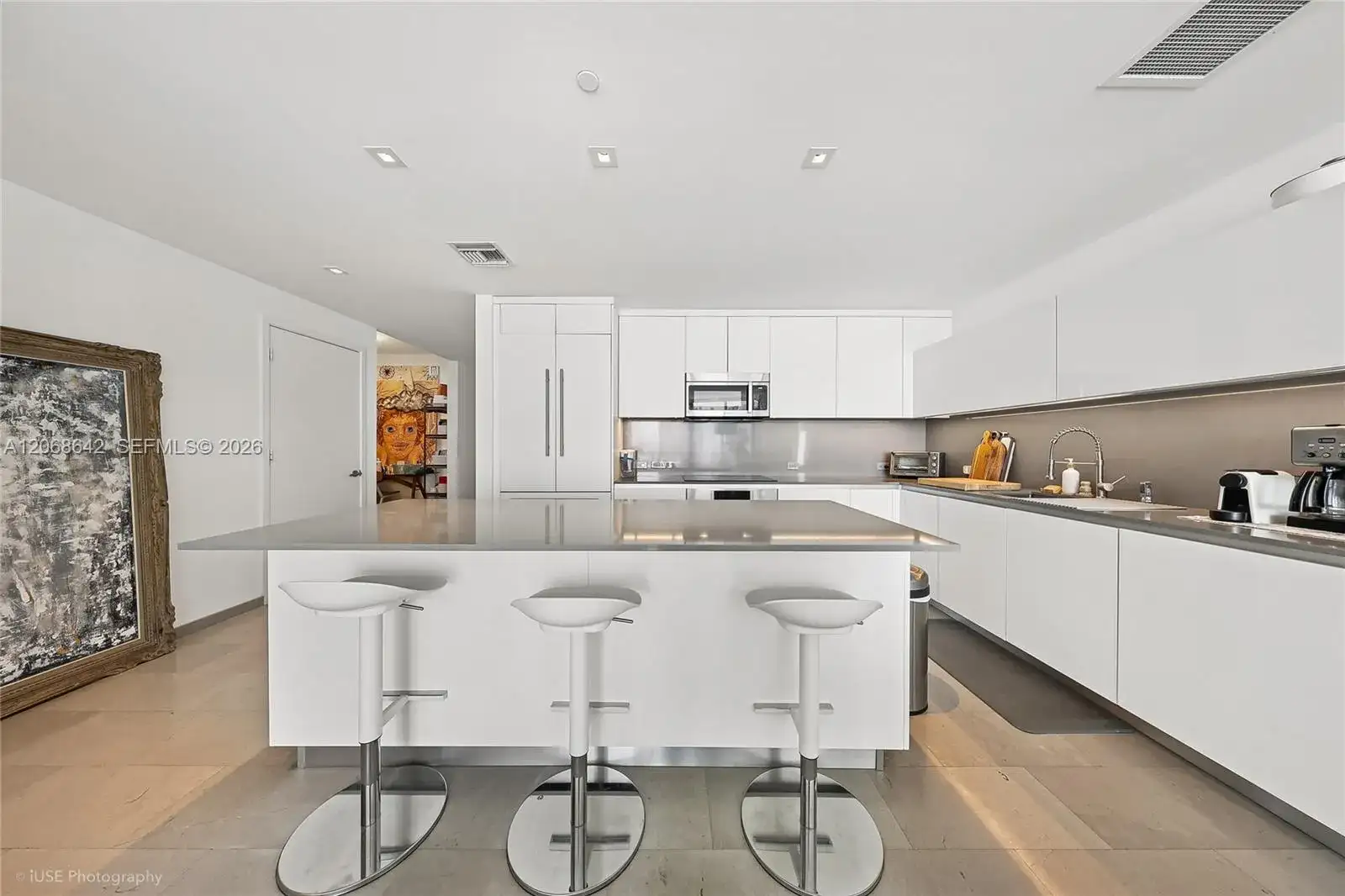 68 SE 6th St # 2909, Miami FL 33131 photo 3