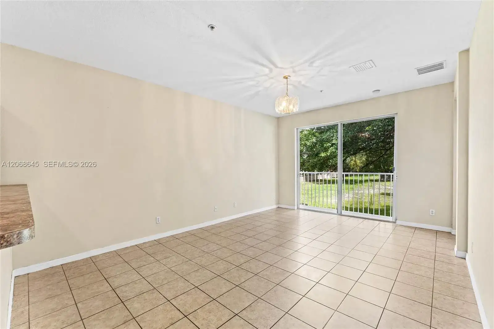 2004 Freeport Ln # 4106, Riviera Beach FL 33404 photo 5