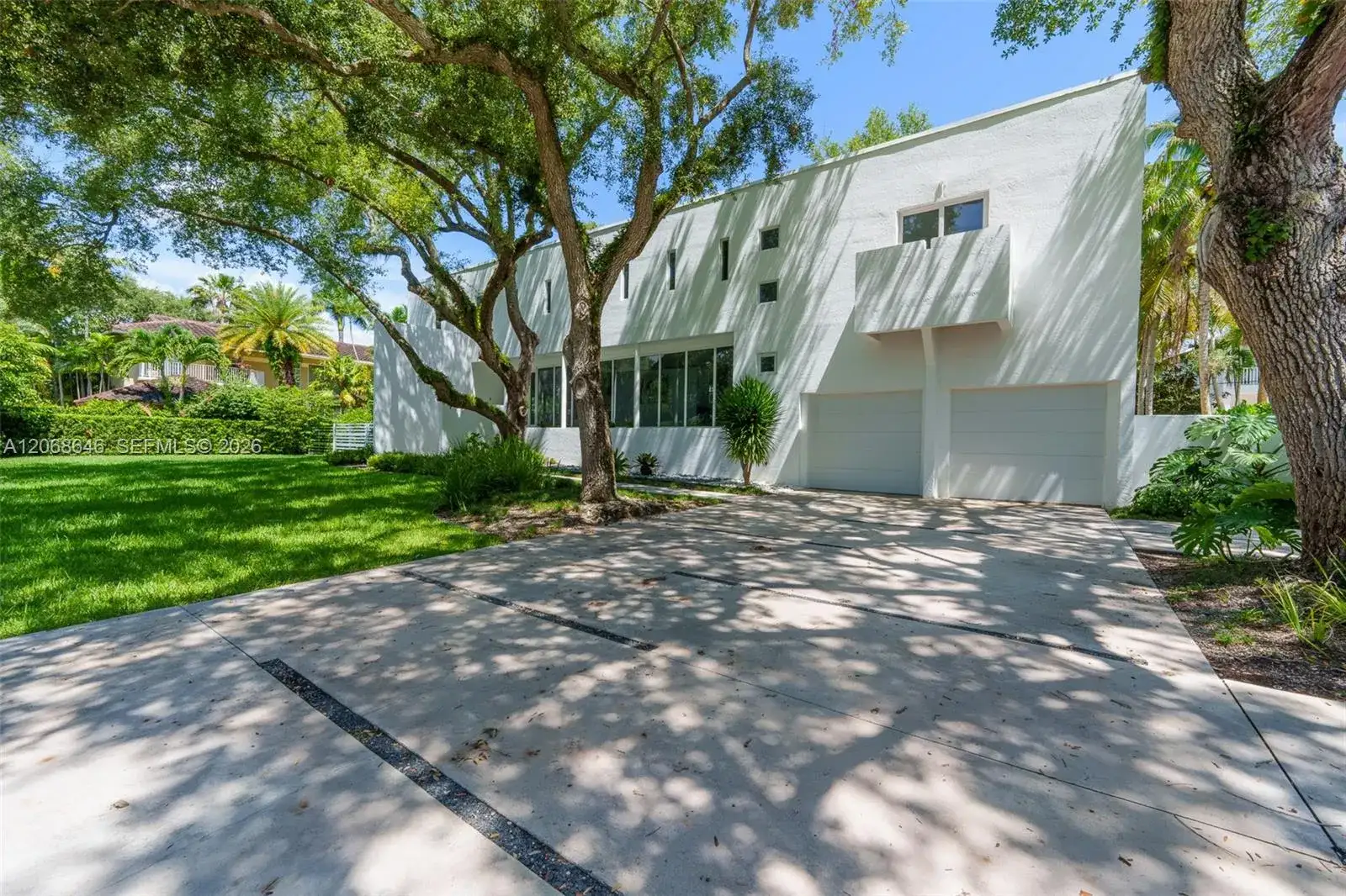 7277 SW 165th St, Palmetto Bay FL 33157 photo 2