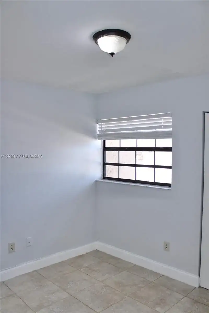 2728 W 74th St # 2728, Hialeah FL 33016 photo 5