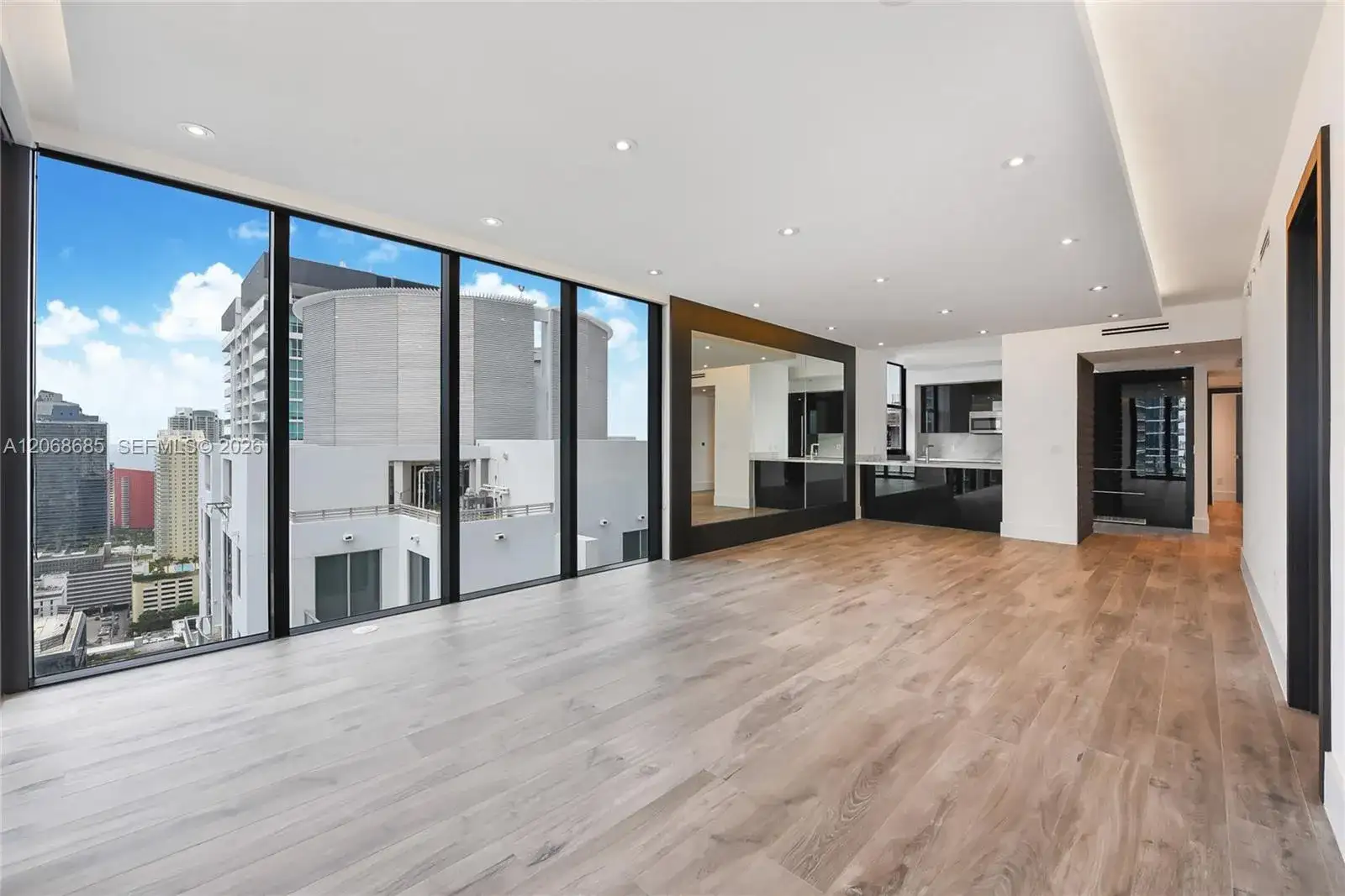 1010 Brickell Ave # 3905, Miami FL 33131 photo 5