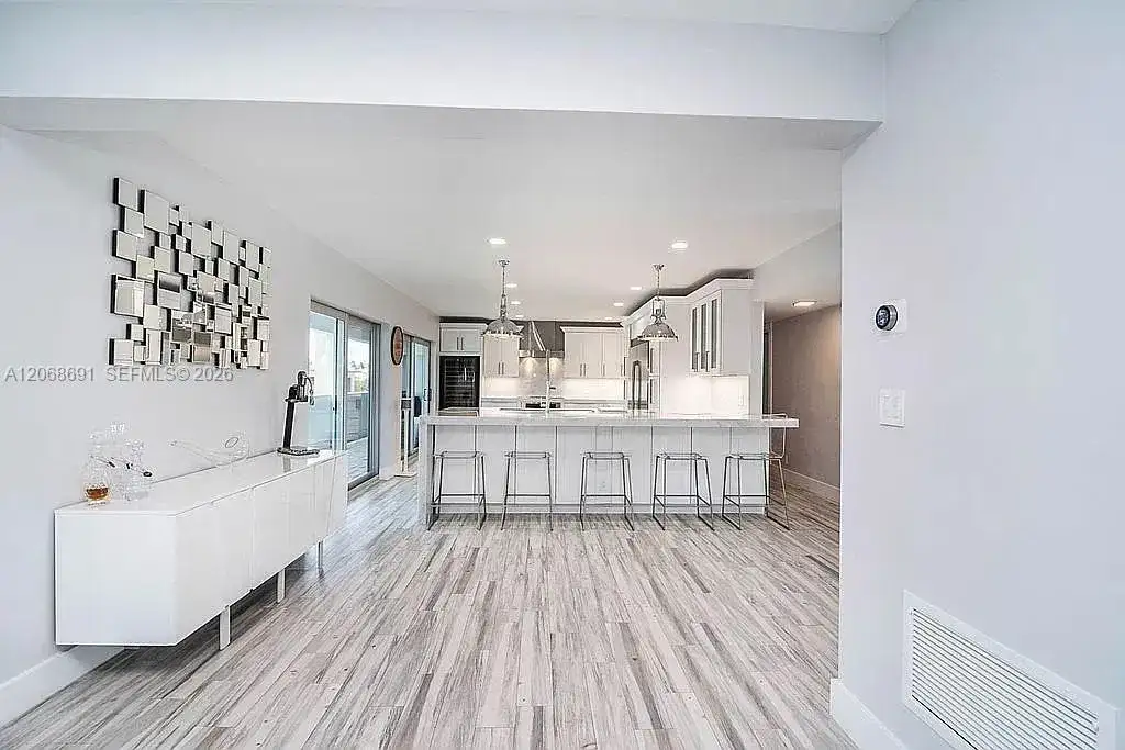 1700 SE 15th St # 401, Fort Lauderdale FL 33316 photo 3