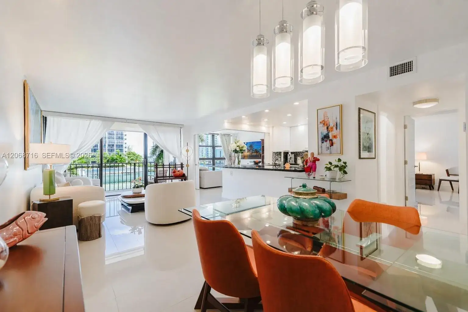400 Leslie Dr # 319, Hallandale Beach FL 33009