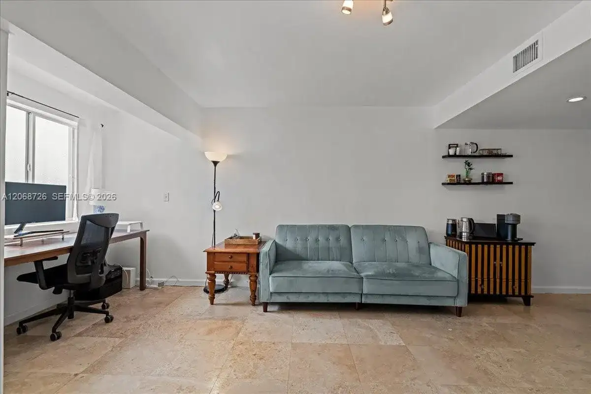 1914 SW 17th Ave # 24, Miami FL 33145 photo 4