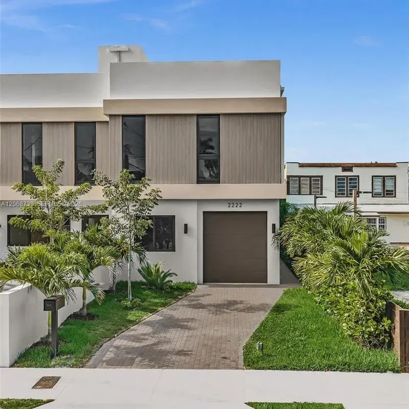 2222 SW 14th St, Miami FL 33145
