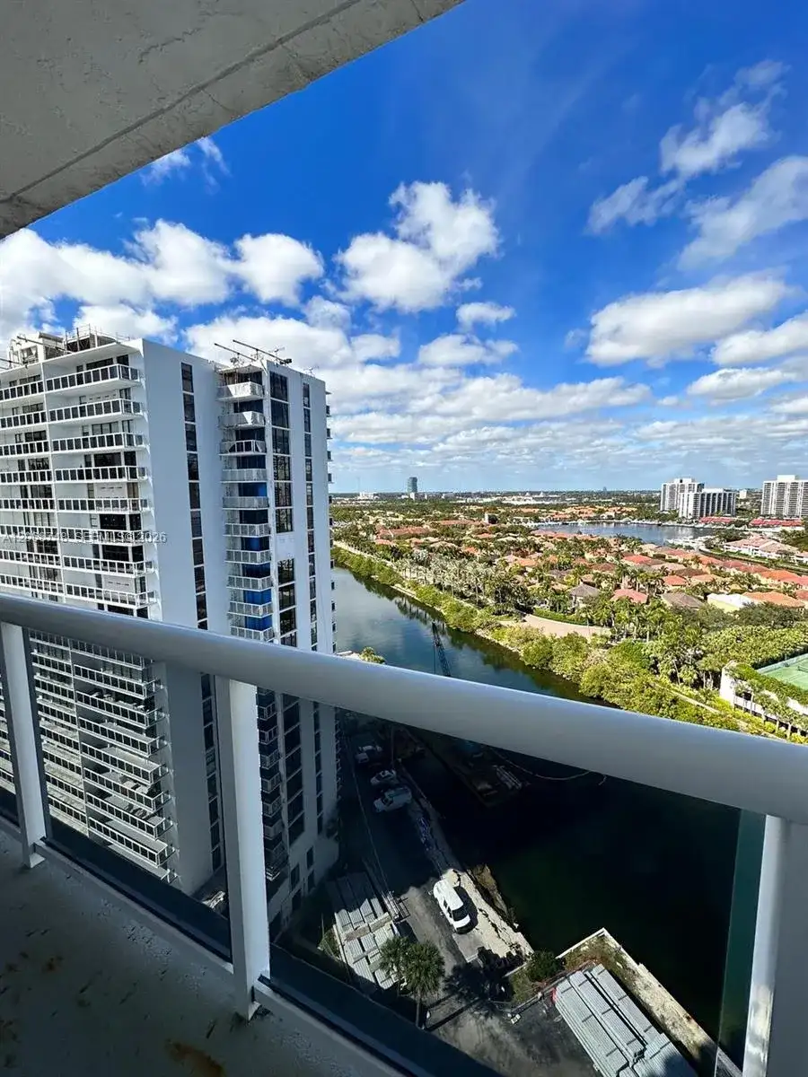 20515 E Country Club Dr # 1949, Aventura FL 33180 photo 3
