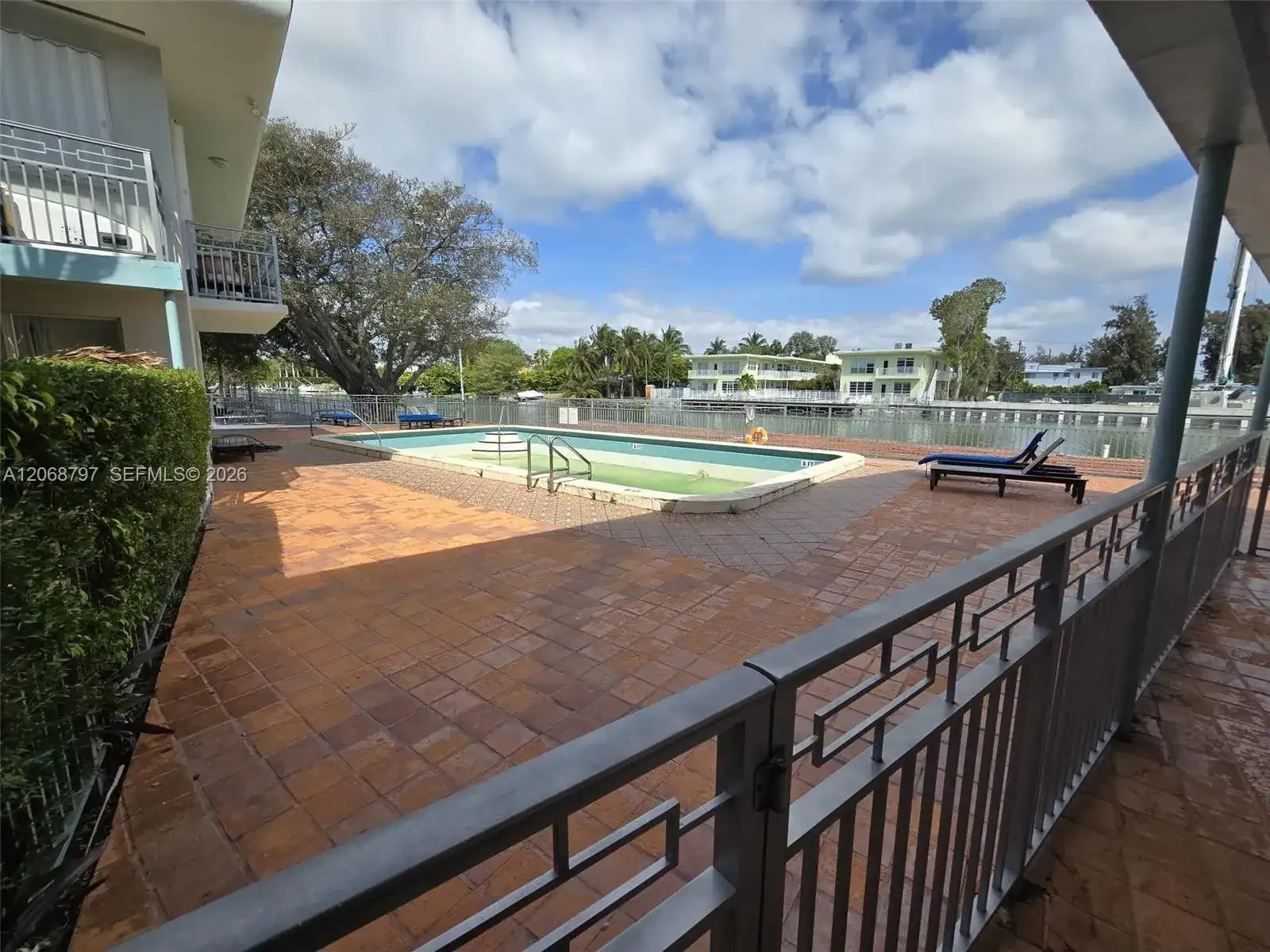 1255 Marseille # 21, Miami Beach FL 33141 photo 4