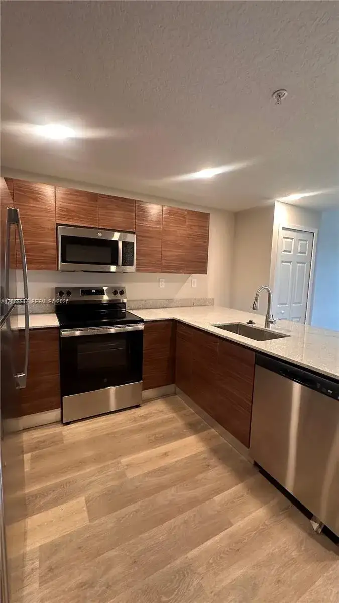 4424 S Texas # 214, Orlando FL 33328 photo 2