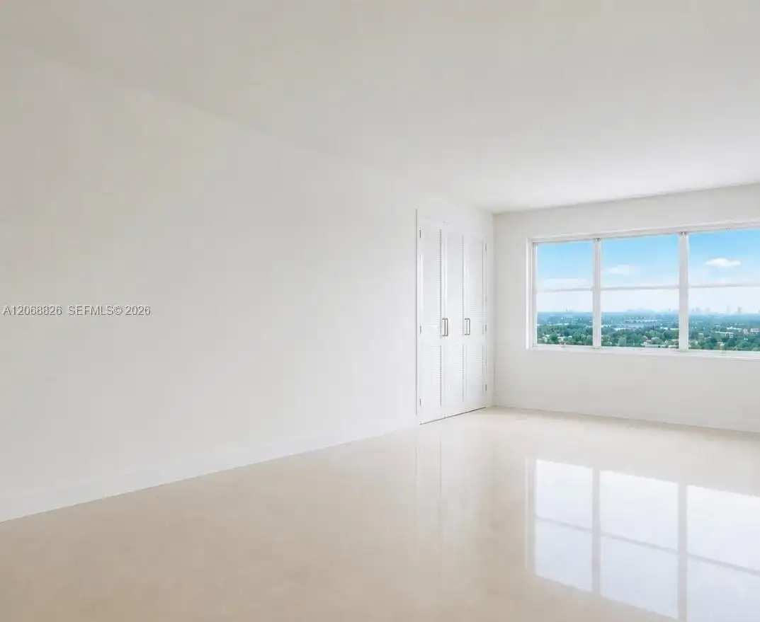 1881 Washington Ave # 15A, Miami Beach FL 33139 photo 2
