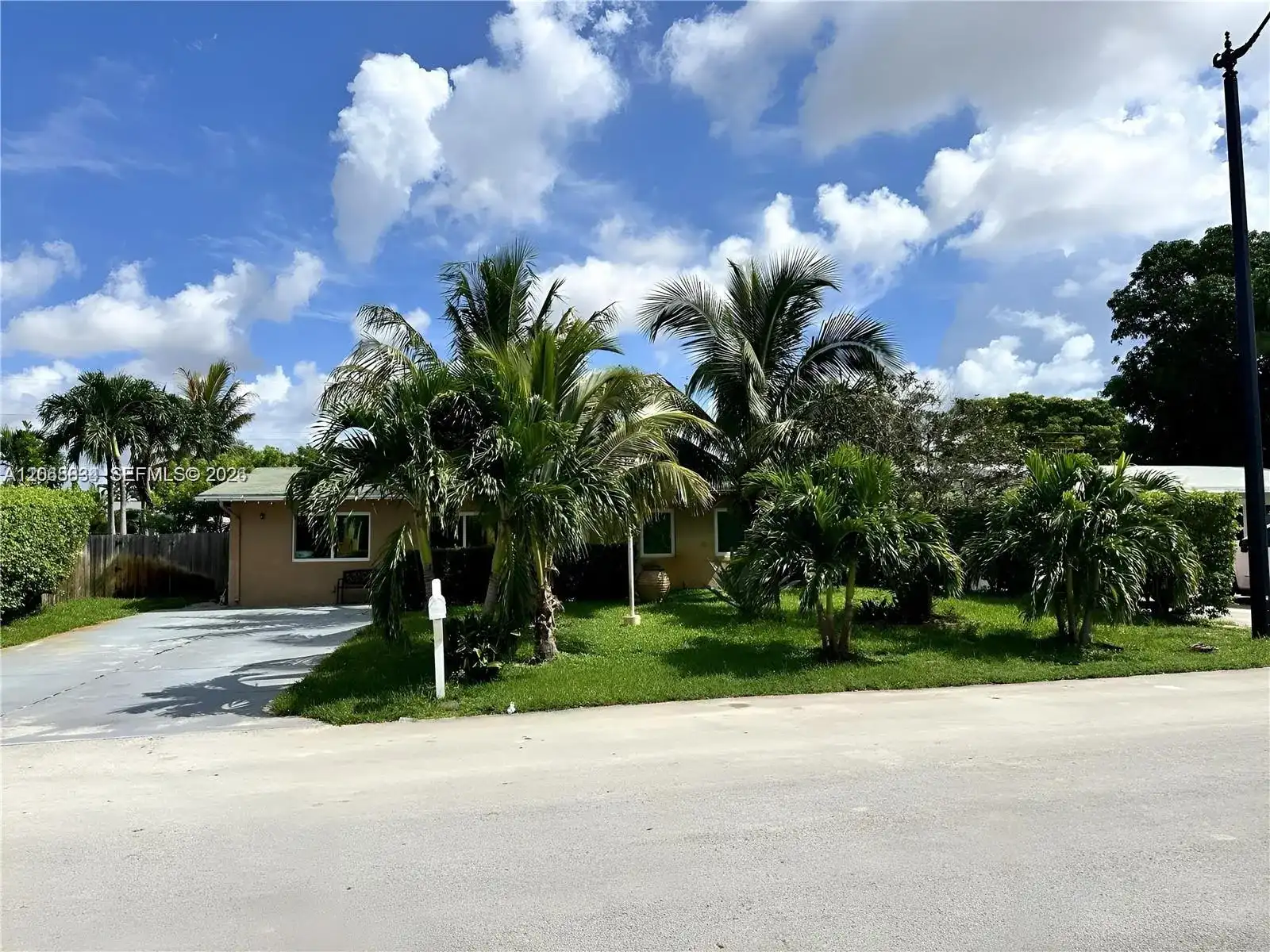 1101 NE 23rd Pl, Pompano Beach FL 33064