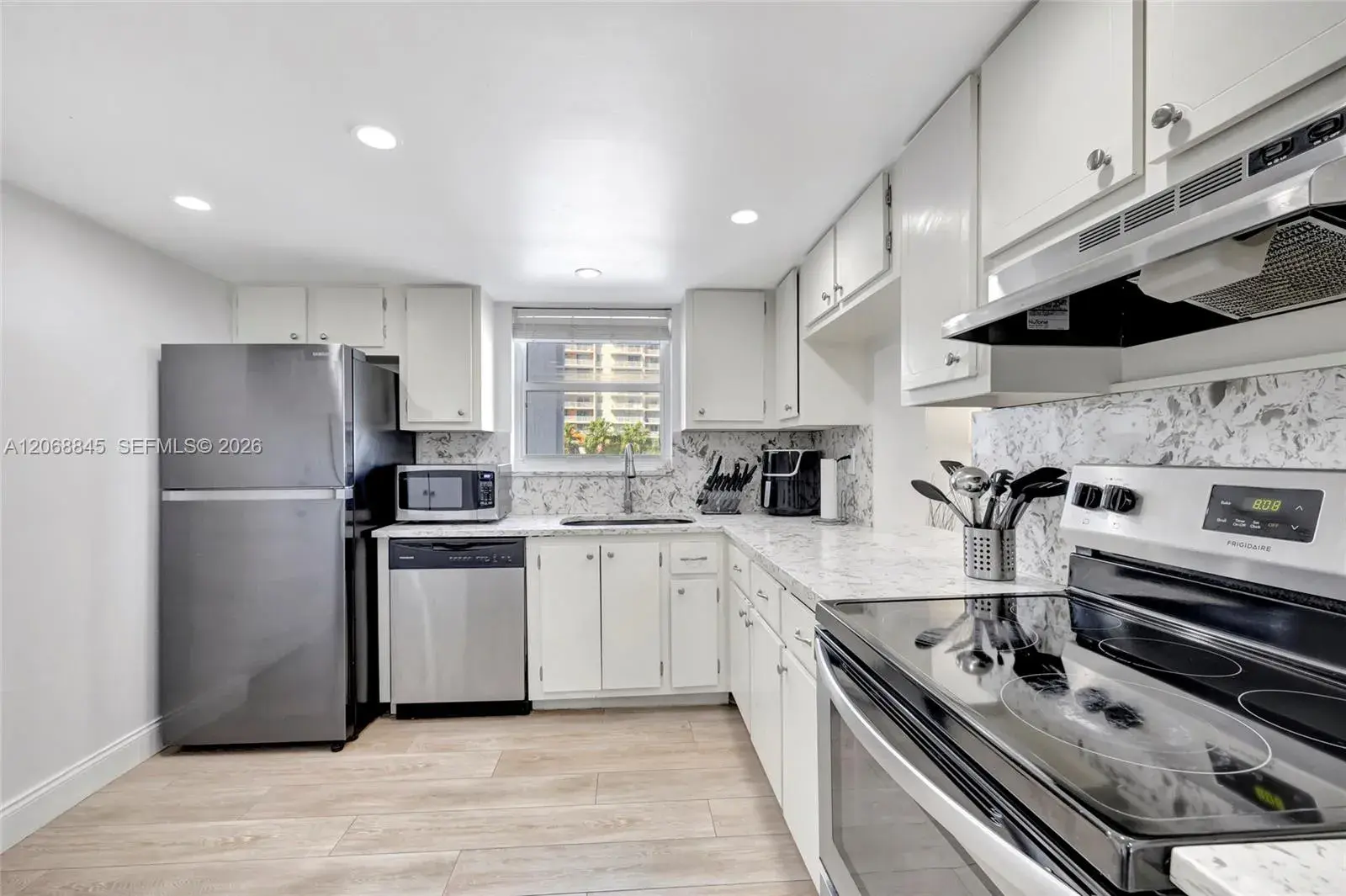 3015 N Ocean Blvd # 6A, Fort Lauderdale FL 33308
