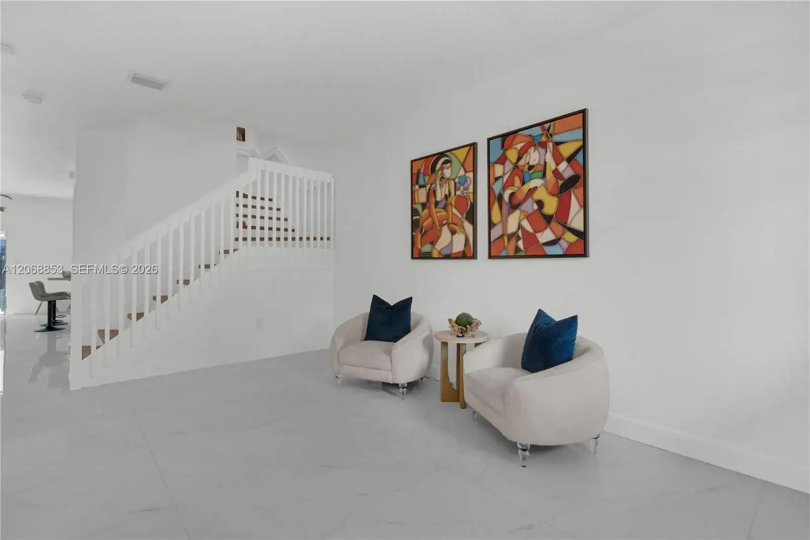 550 NE 207th St, Miami FL 33179 photo 3