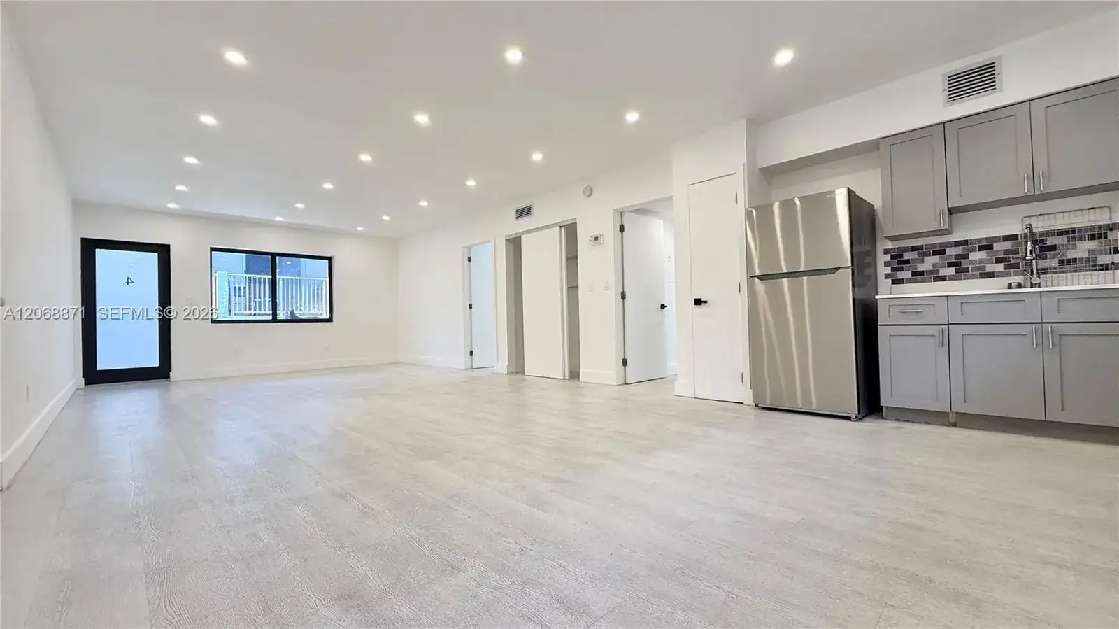 609 Lenox Ave # 4, Miami Beach FL 33139 photo 5