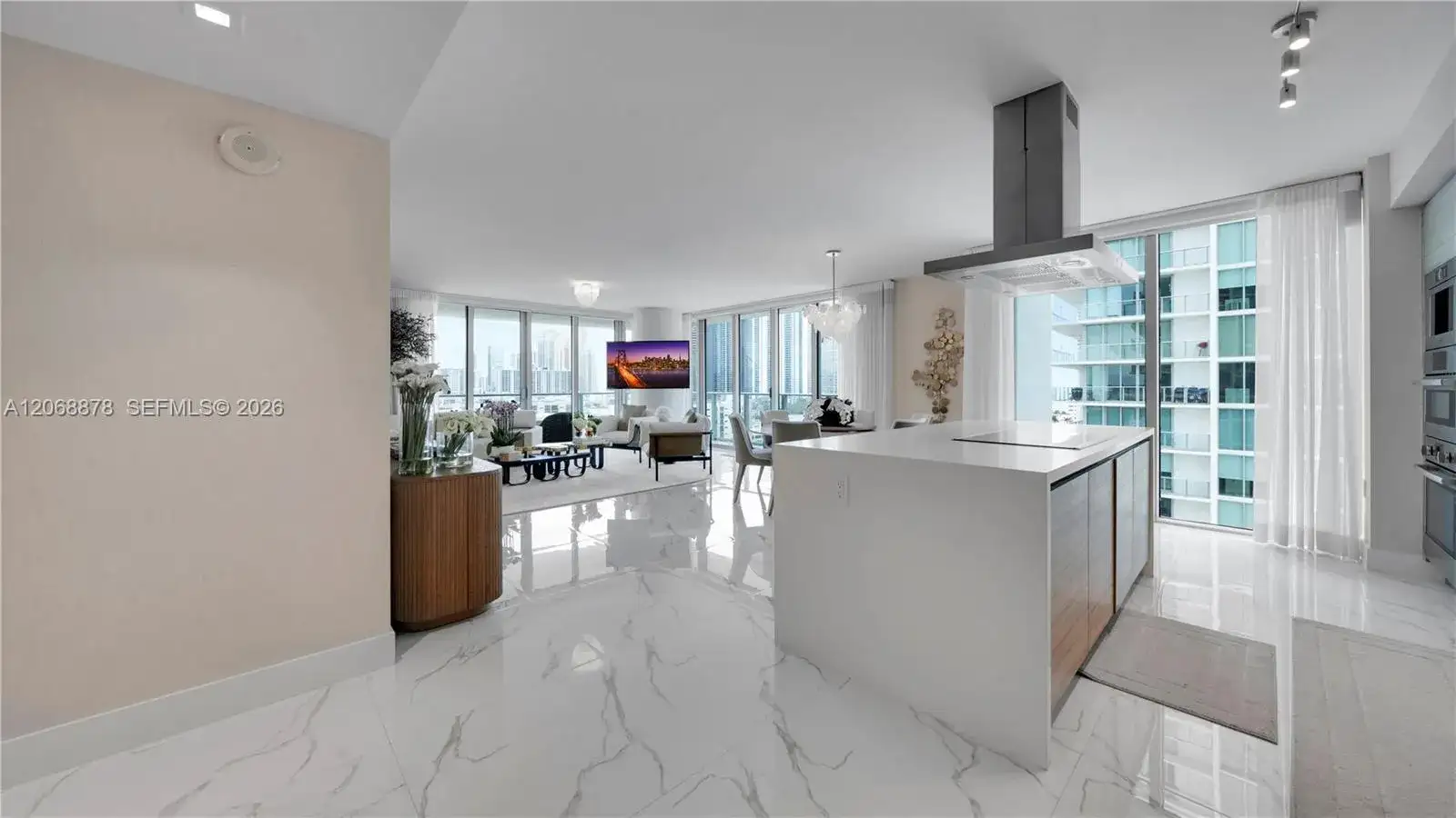 330 Sunny Isles Blvd # 1107, Sunny Isles Beach FL 33160 photo 4