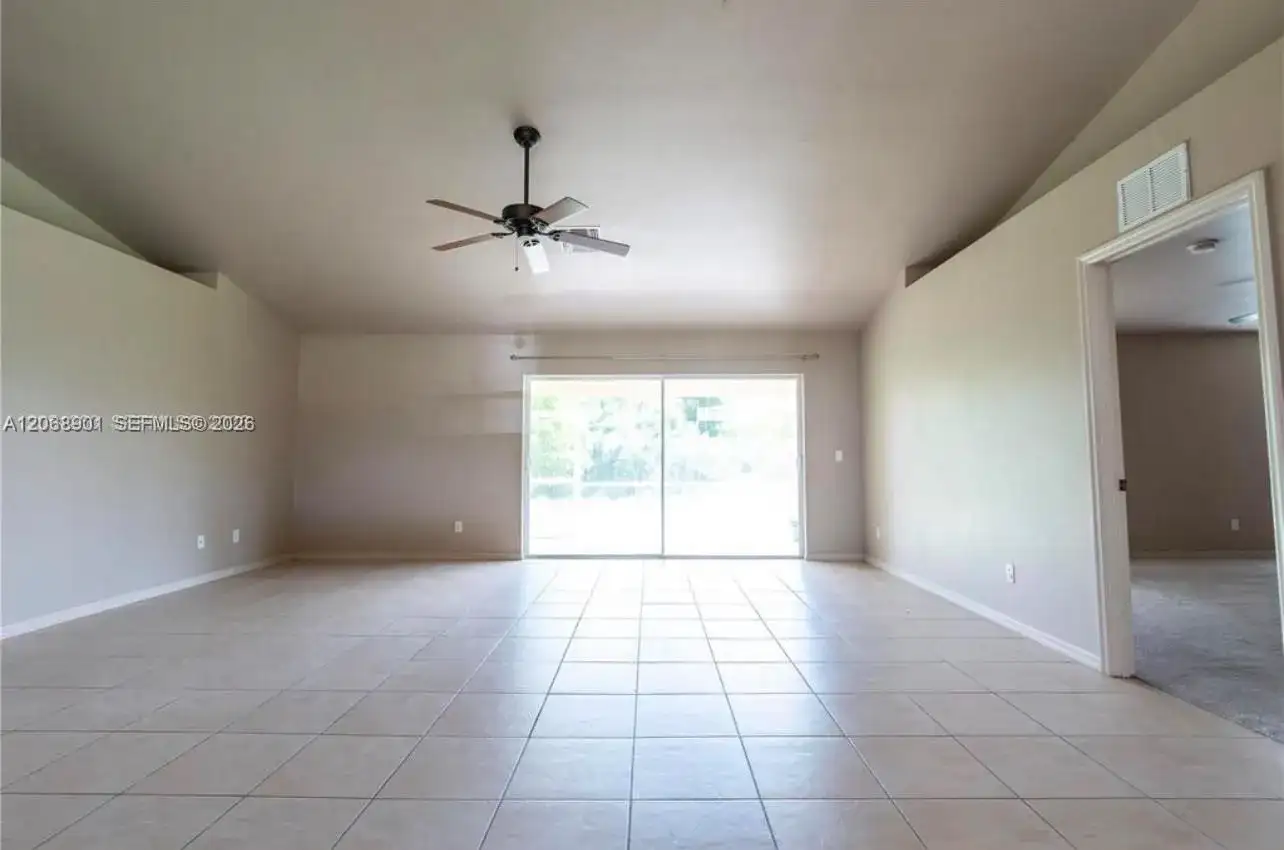 4129 NE 19TH PL, Cape Coral FL 33909 photo 5