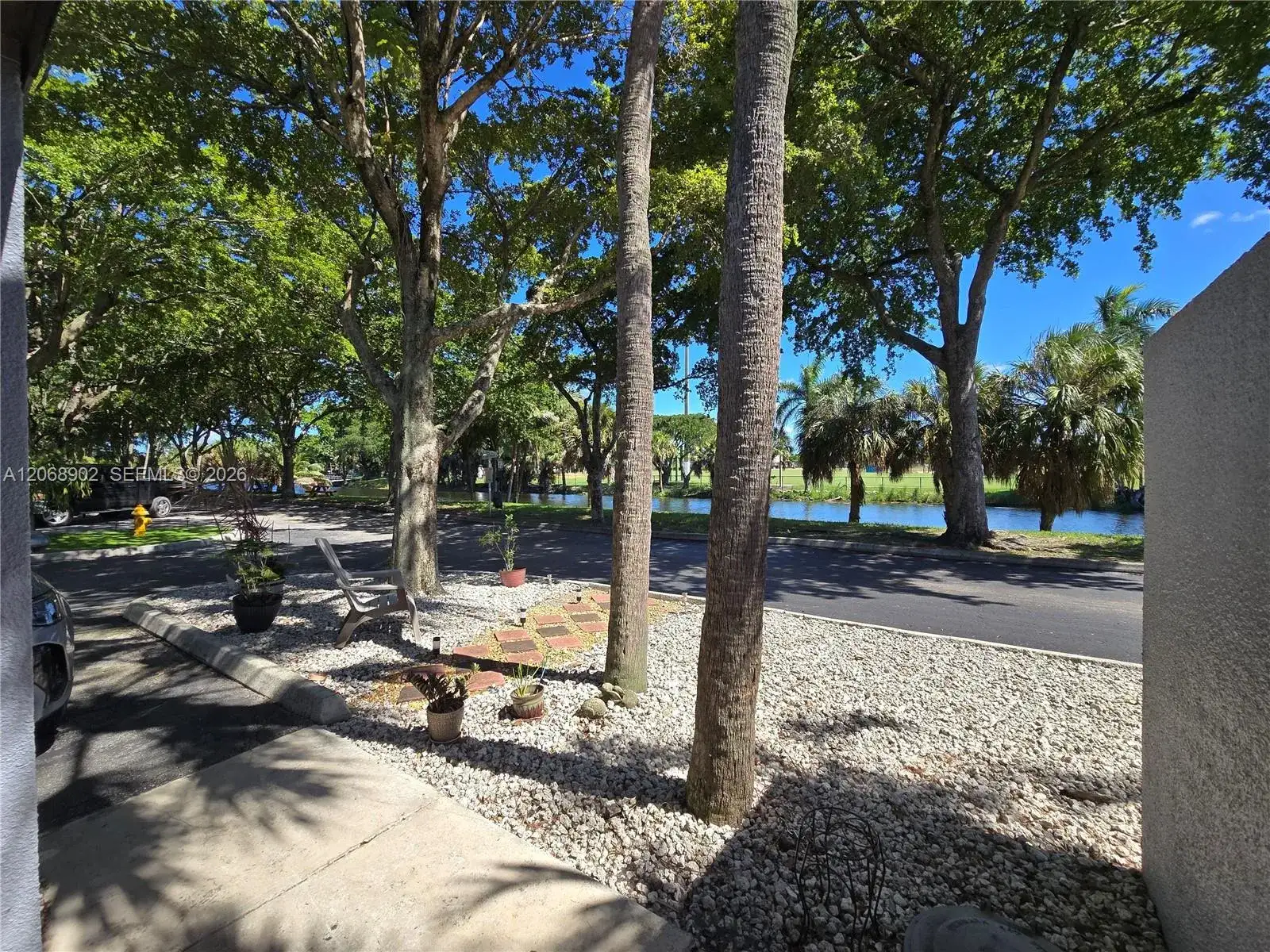 16330 Oak Walk, Miami Lakes FL 33014 photo 4