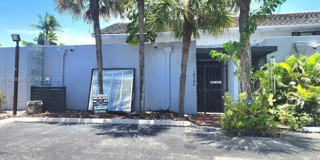 16504 Bridge End Rd # 16504, Miami Lakes FL 33014