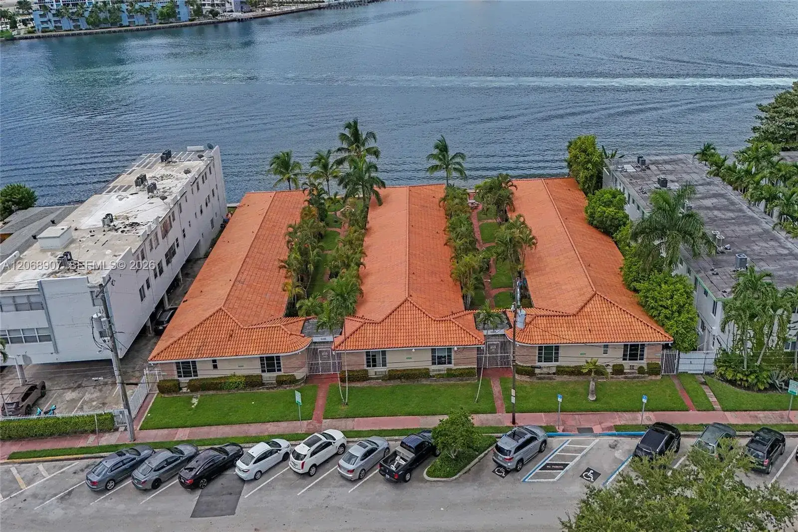 2170 Bay Dr # 22, Miami Beach FL 33141