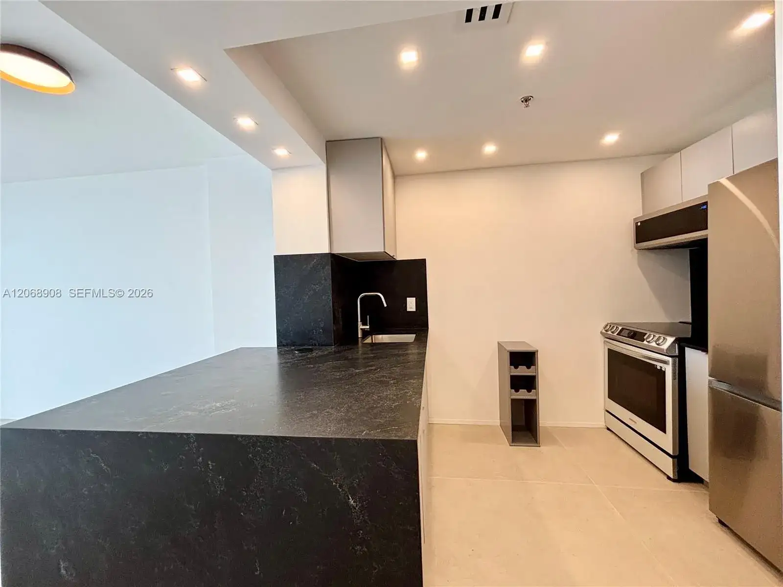 2829 Indian Creek Dr # 604, Miami Beach FL 33140 photo 3