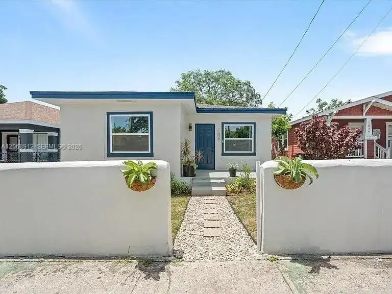 1031 22nd St, West Palm Beach FL 33407