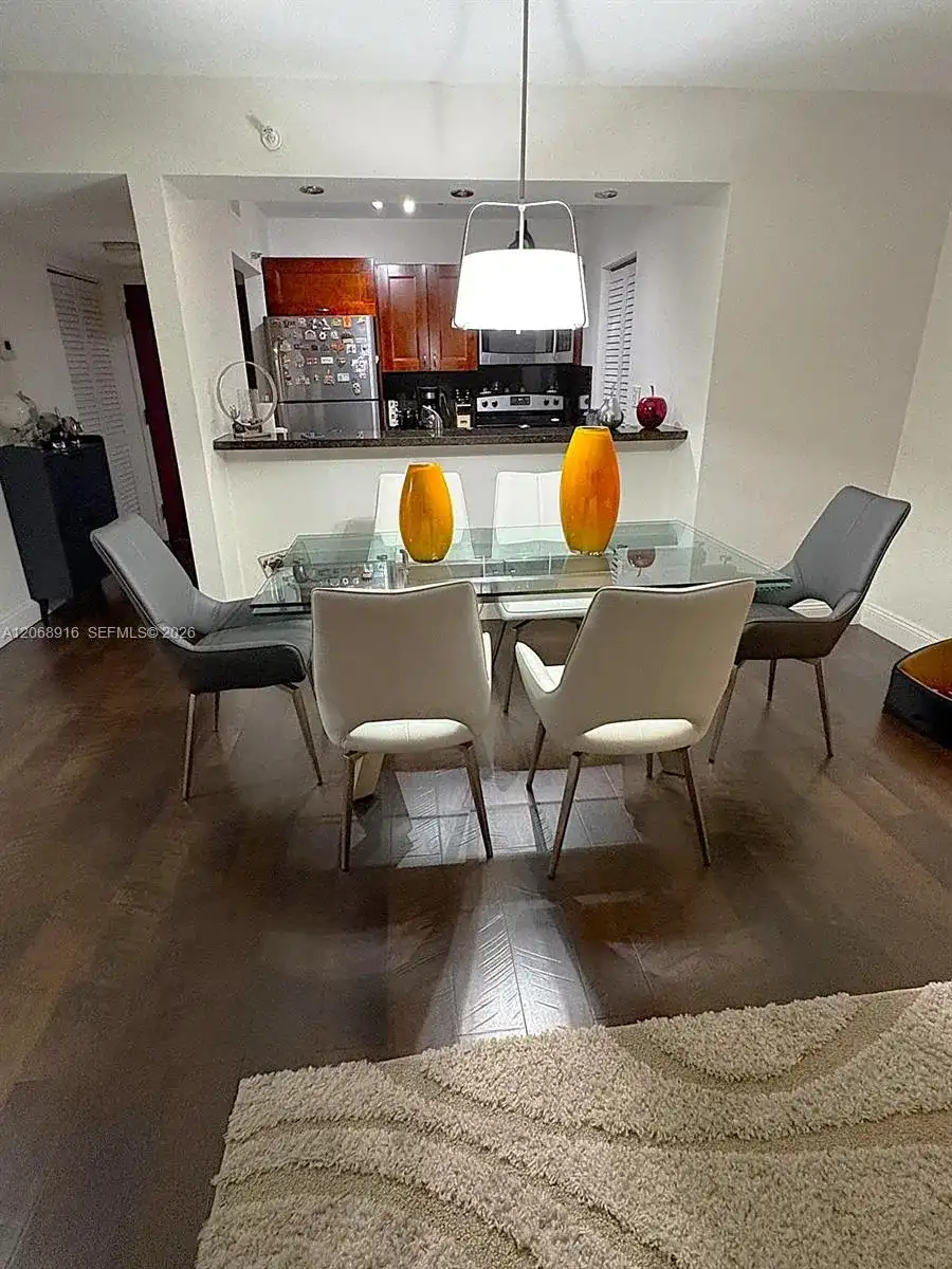 800 N Miami Ave # 905, Miami FL 33136