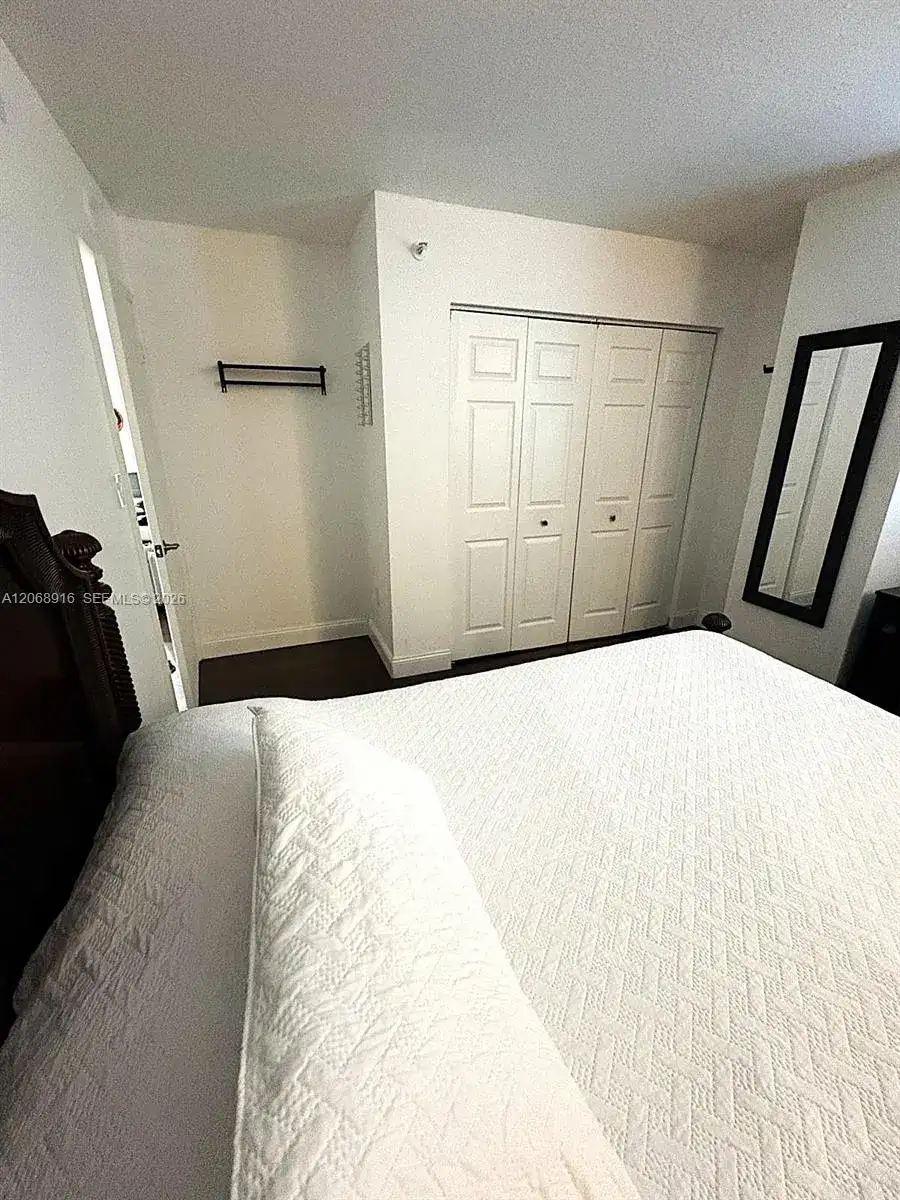 800 N Miami Ave # 905, Miami FL 33136 photo 5