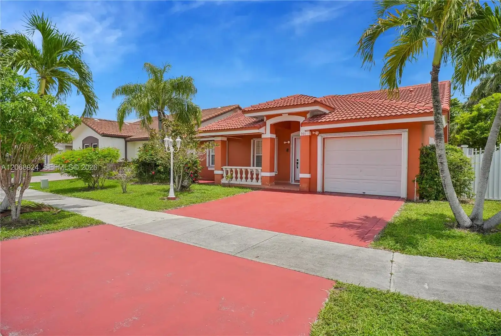 901 NW 128th Pl, Miami FL 33182