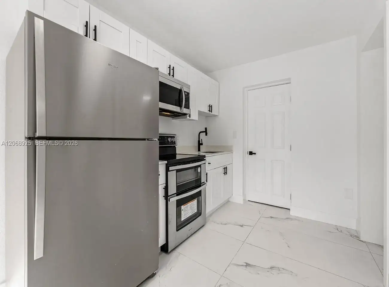 921 NW 22nd Ct # 2, Miami FL 33125 photo 4