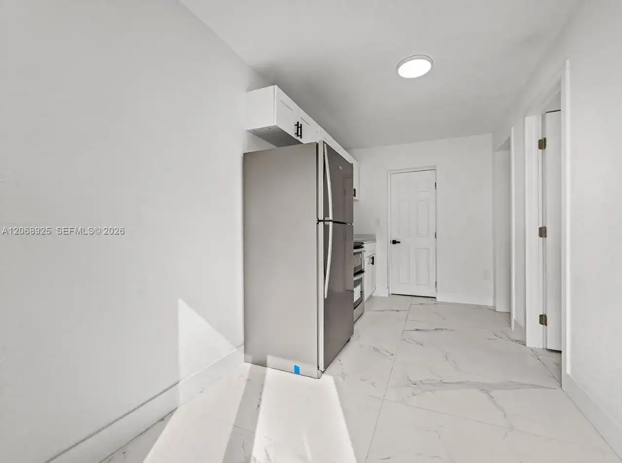 921 NW 22nd Ct # 2, Miami FL 33125 photo 5